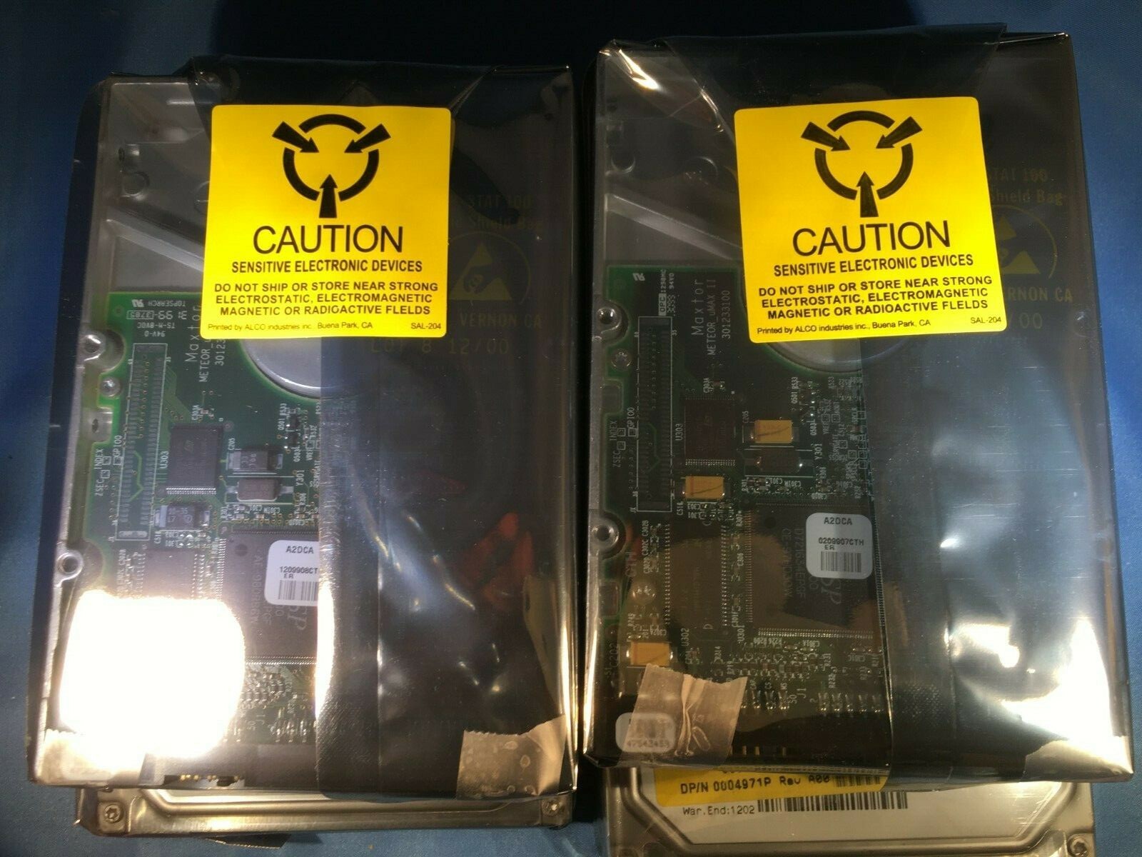2 Hard Disk Drives IDE Maxtor 90650U2 02A 51A MA540PR0 Dell p/n 0004971P 6.5GB