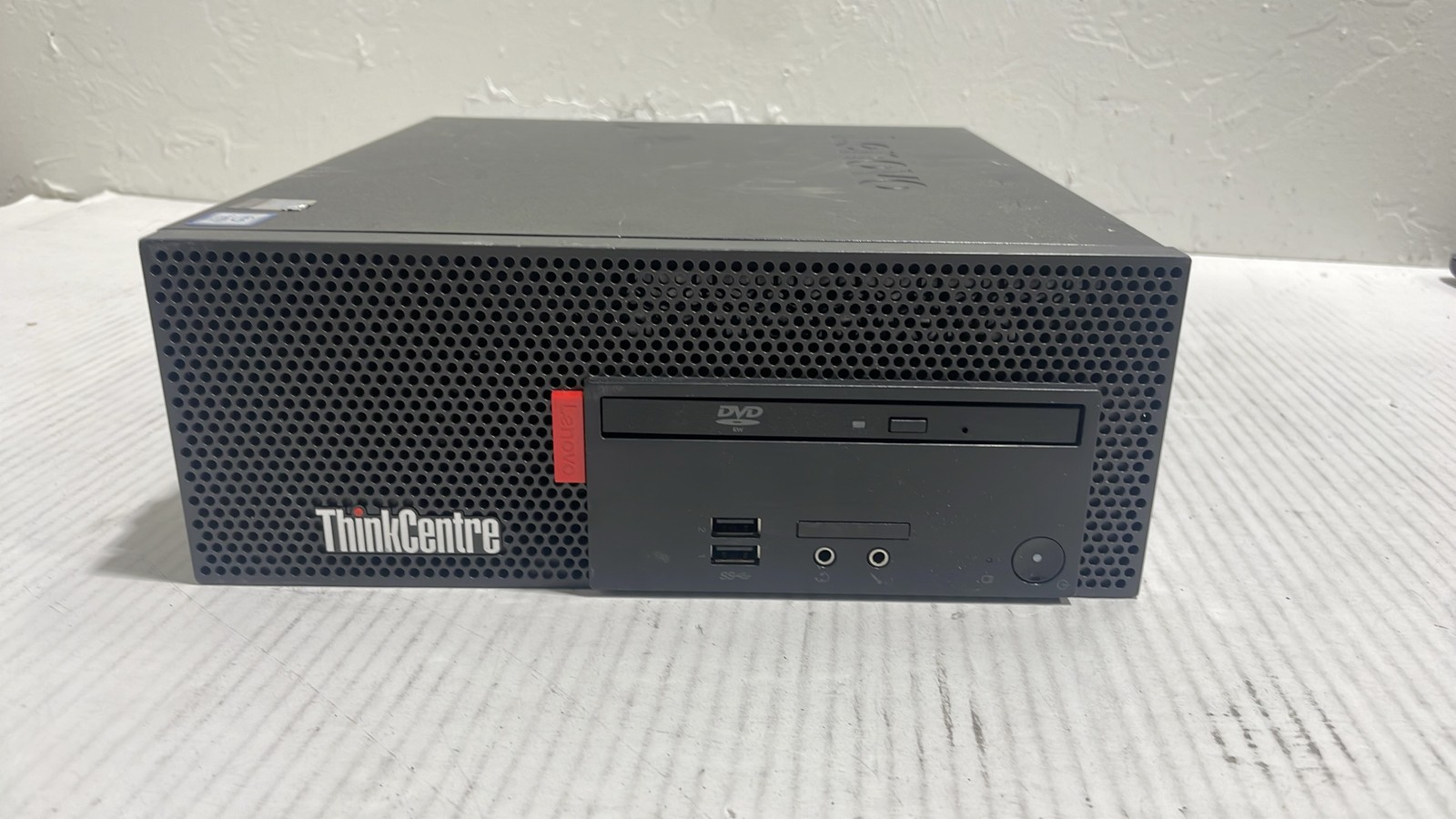 Lenovo ThinkCentre M710e SFF Intel Core i3 DVD-RW Small Form Factor Desktop PC