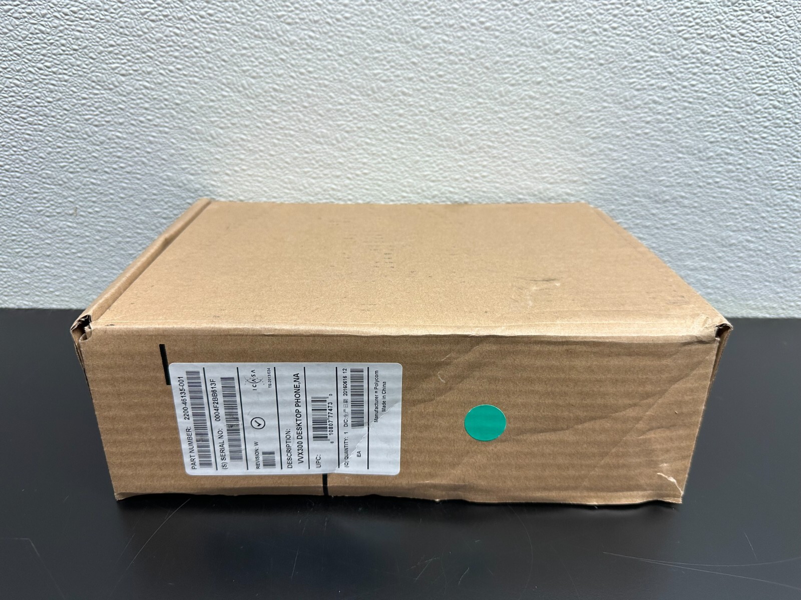 Polycom PN 2200-46135-001 VVX300 Desktop Phone
