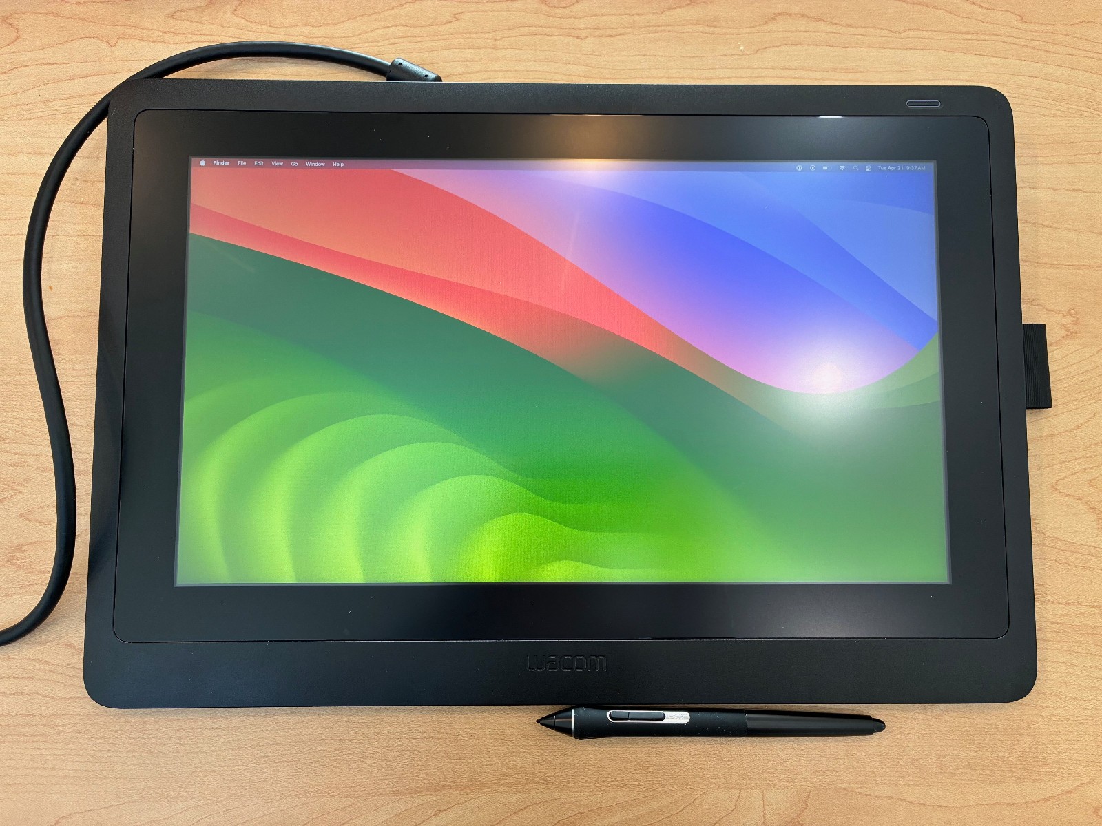 Wacom Cintiq DTK1660K0A 16in Creative Pen Display - Black