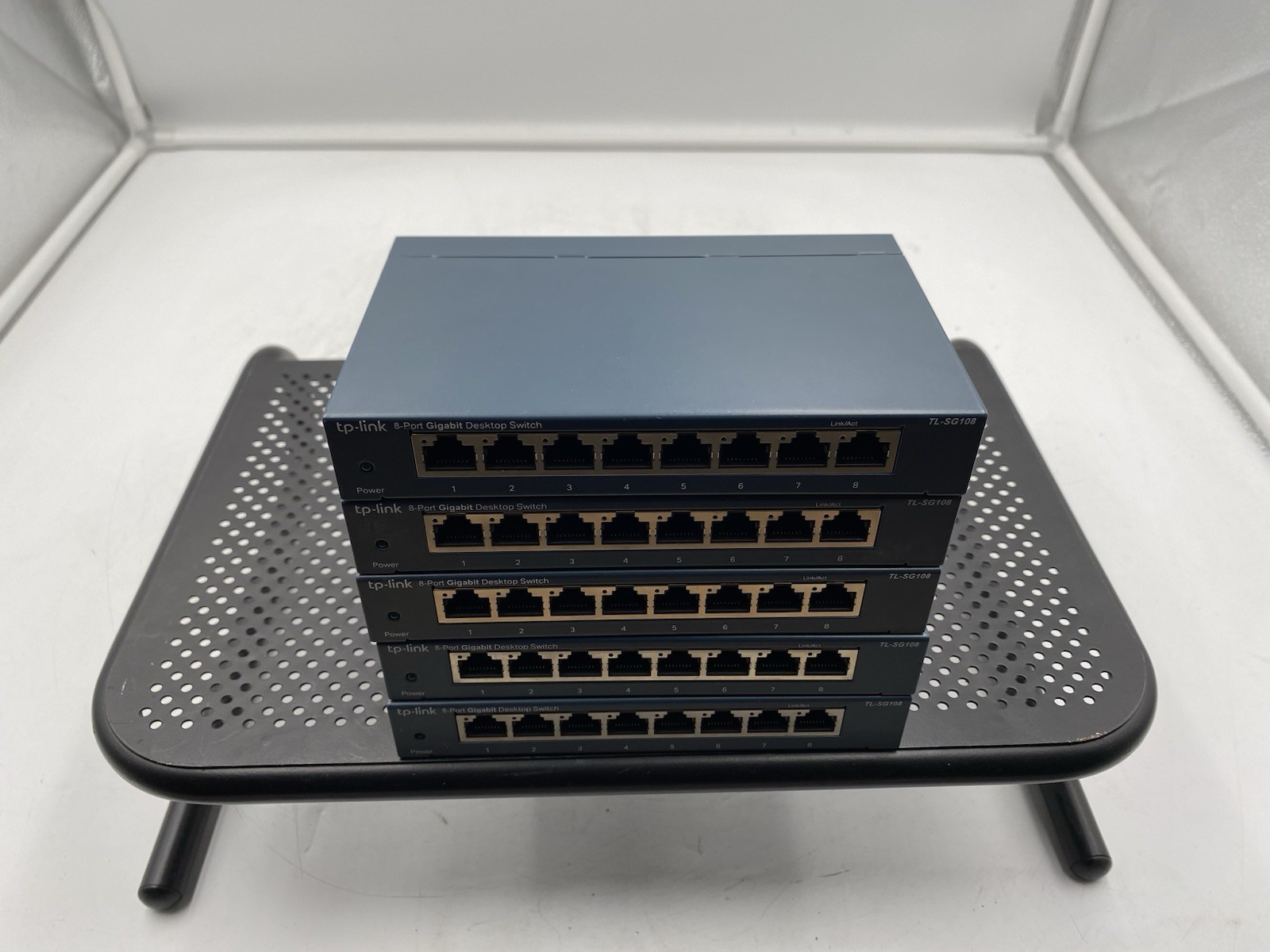 Lot of 5 TP-Link TL-SG108 8-Port 10/100/1000 Gigabit Ethernet Desktop Switch
