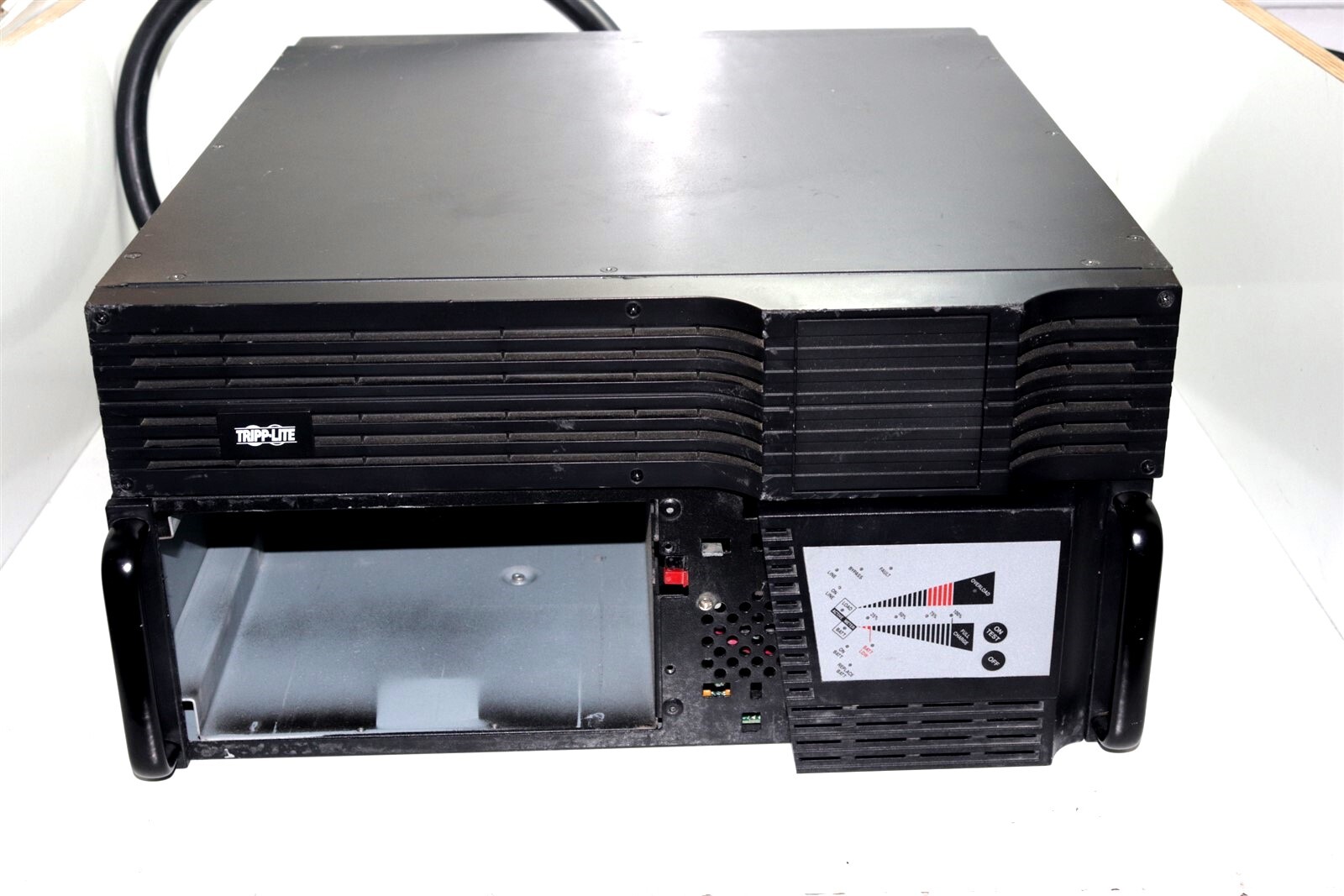 Tripp-Lite Rackmount SUINT3000RTXL3U + BP72V15-2U Capacity Extension UPS Battery