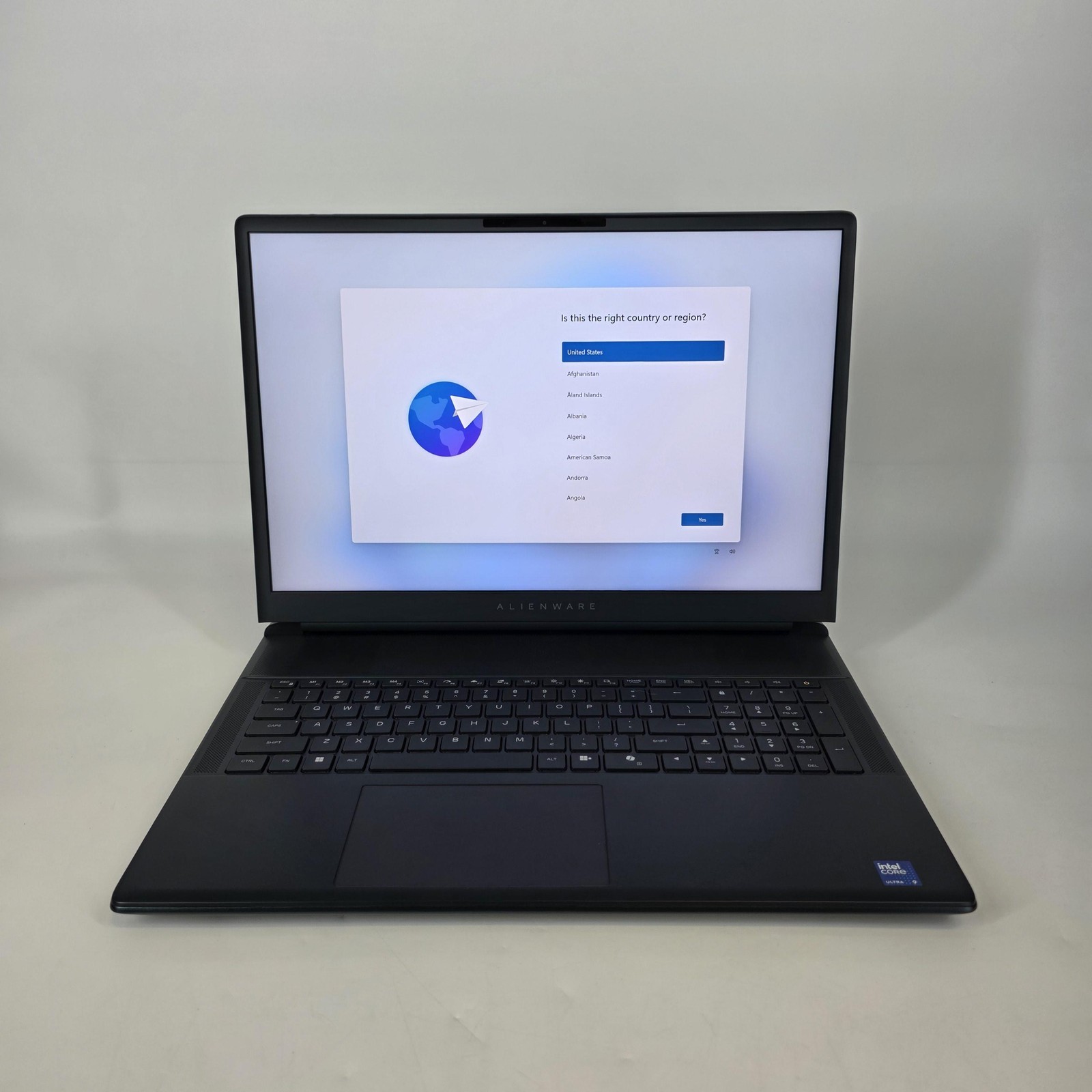 Dell Alienware 18 Area-51 144Hz QHD+ 2.7 GHz Ultra 9 275HX 32GB 2TB RTX 5070 Ti