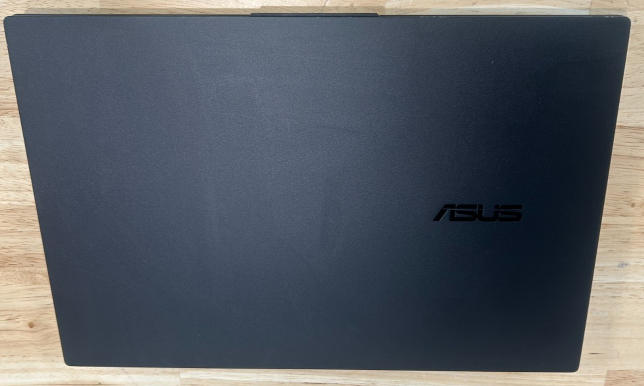 Asus Vivobook Pro 15 Oled Q543