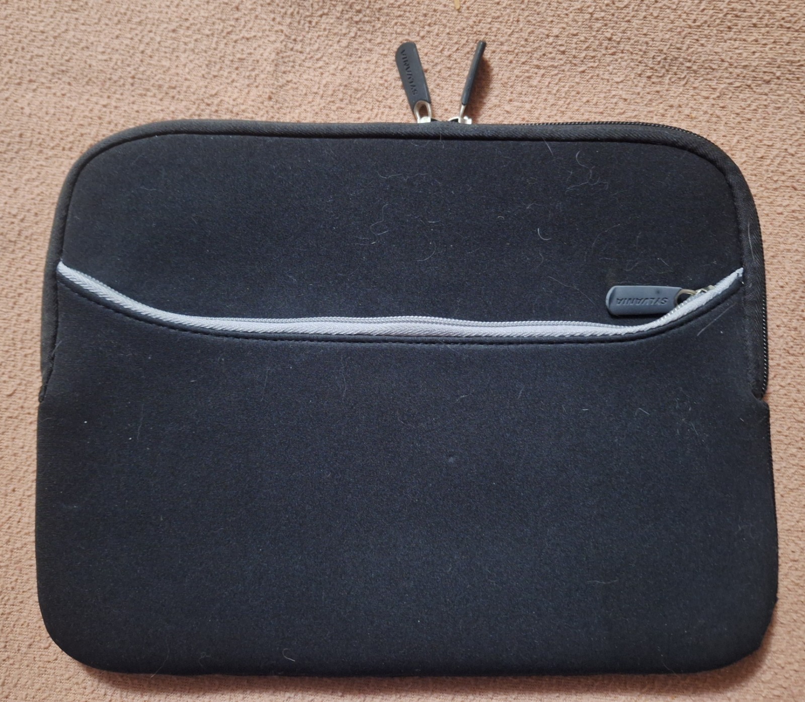 SYLVANIA TABLET ZIPPER  SLEEVE Black Neoprene Bag for 8.5" x 11" Electronics NOS