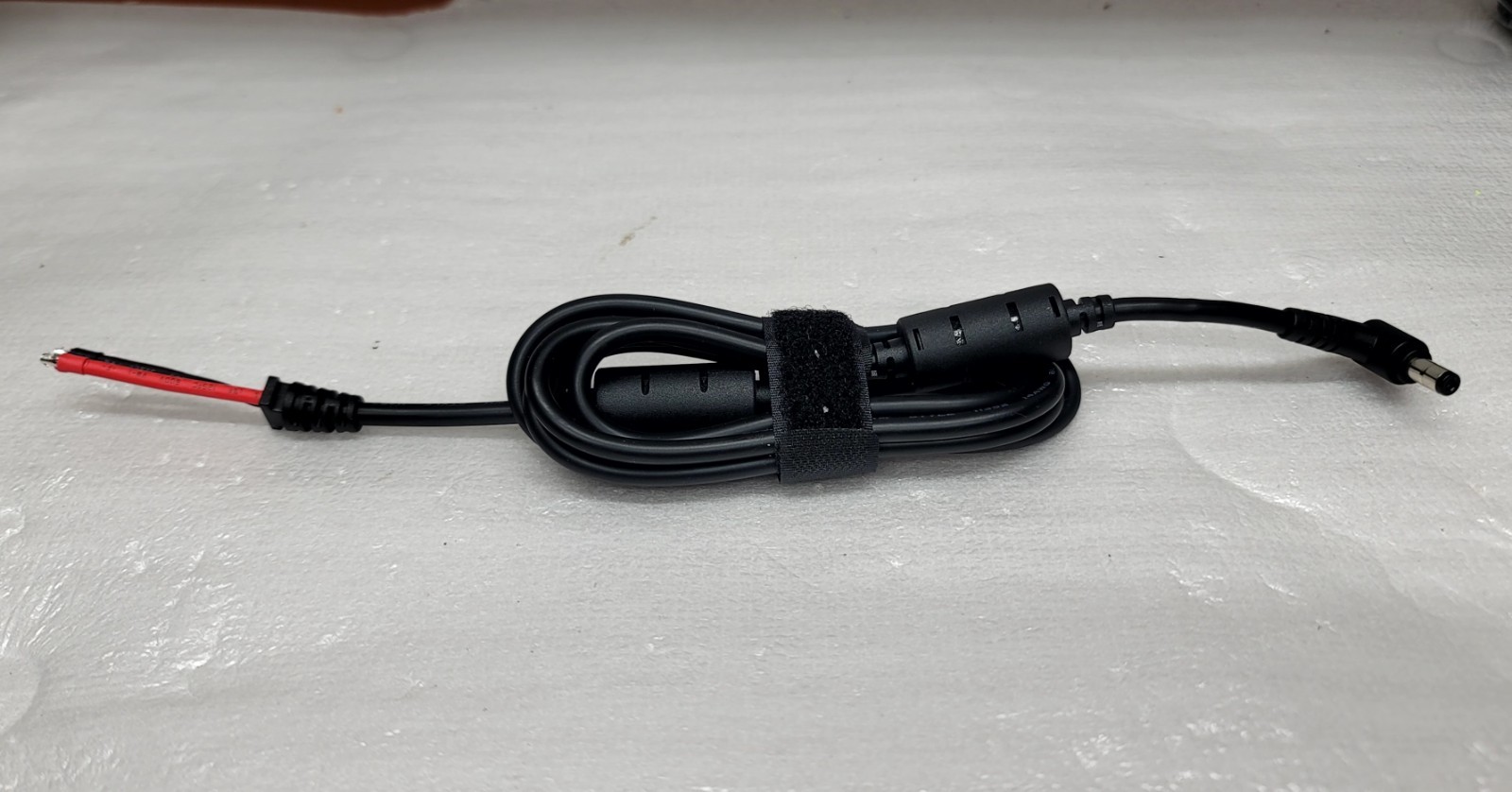 Heavy Duty 14AWG DC Power Cable 5.5x2.5 Plug 1.5M Tinned Copper w/ Ferrite Core