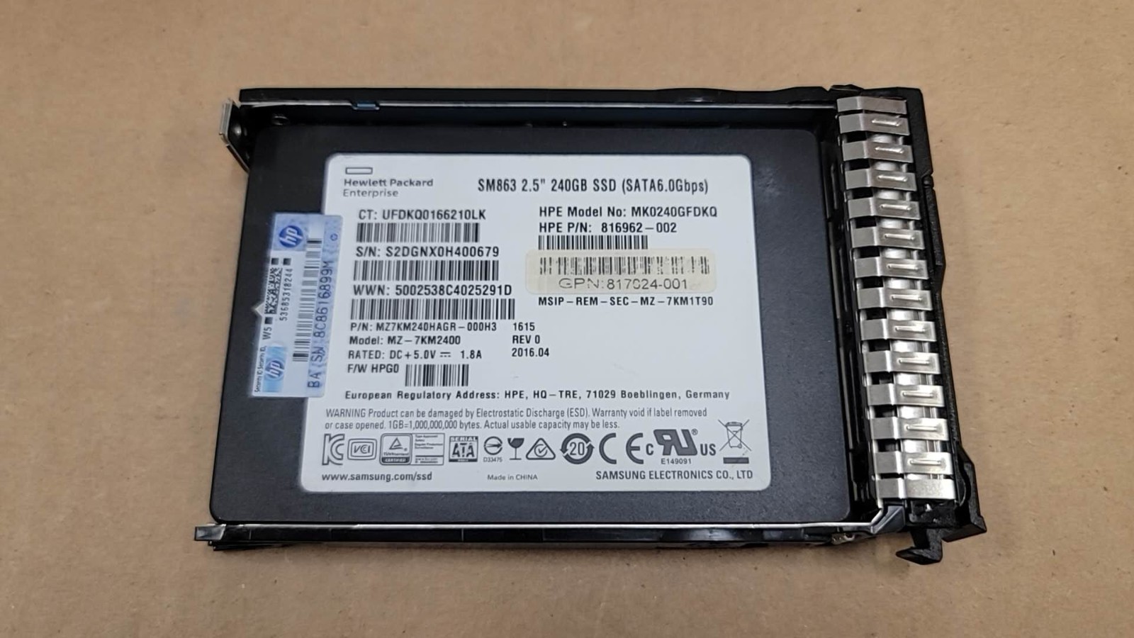 HPE 816962-002 SM863 MZ-7KM240 2.5 SATA 6.0 Gpbs 240GB SSD w/ Caddy 817101