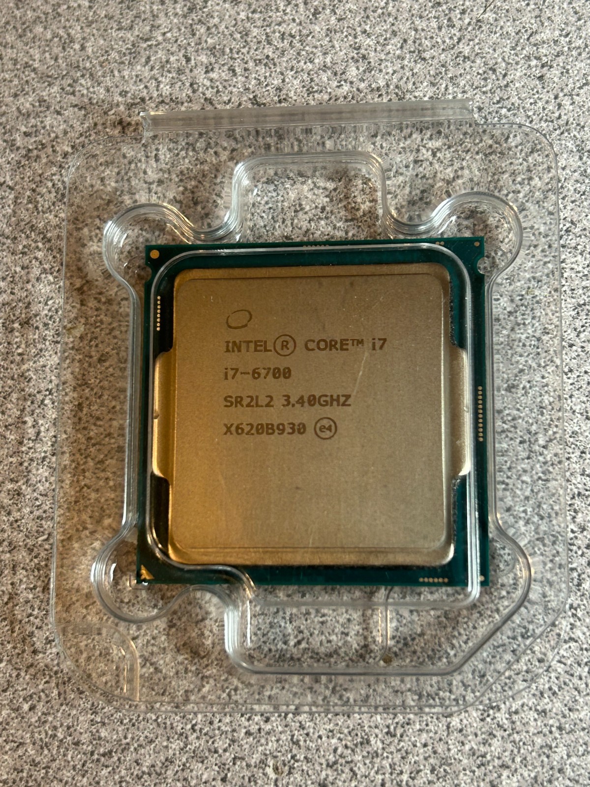 Intel Core i7-6700 3.4 GHz 6th Gen Quad Core Desktop CPU SR2L2 Quick Ship