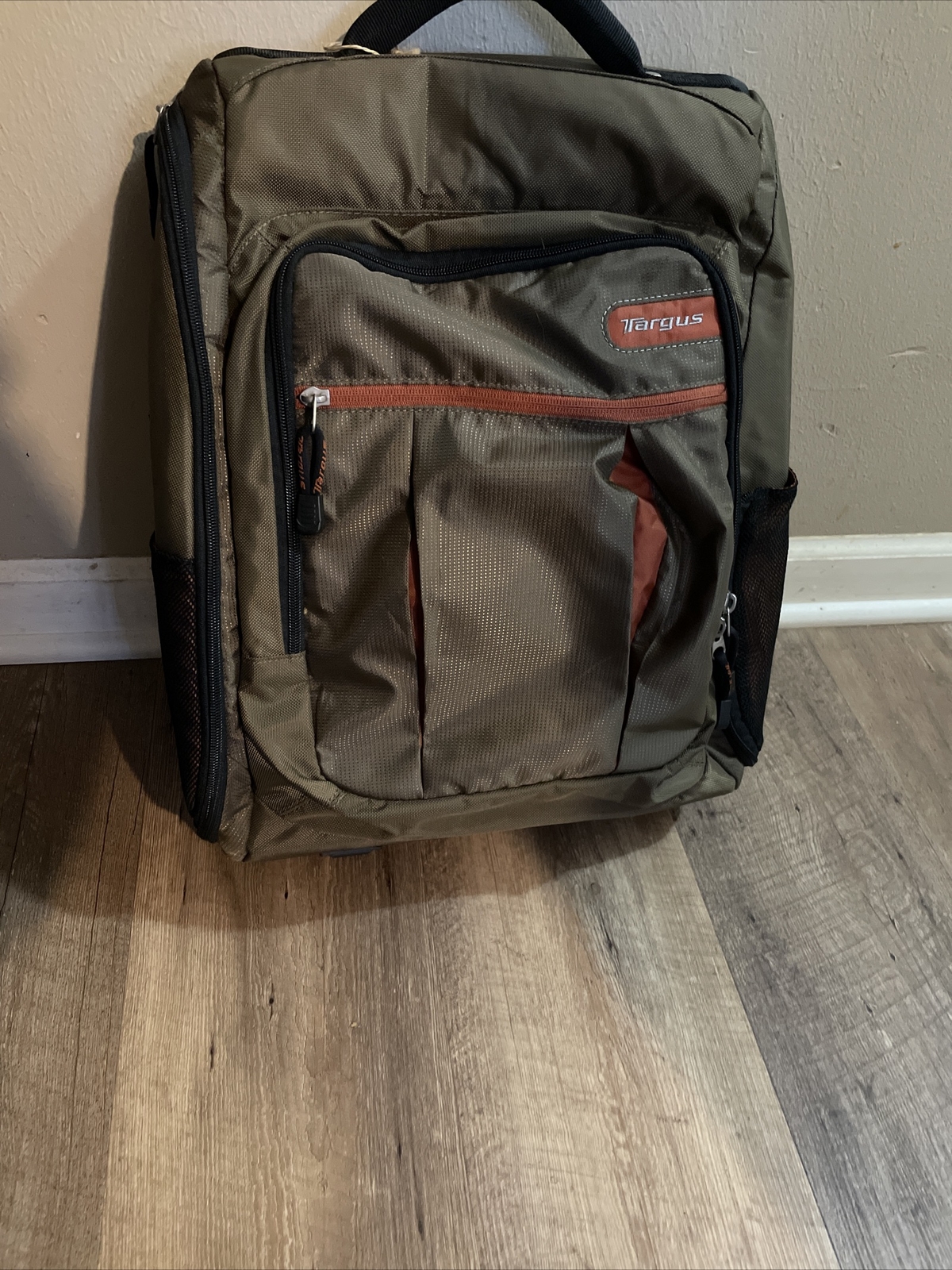 Targus Olive & Sedona Eco Smart Travel/Laptop Bag