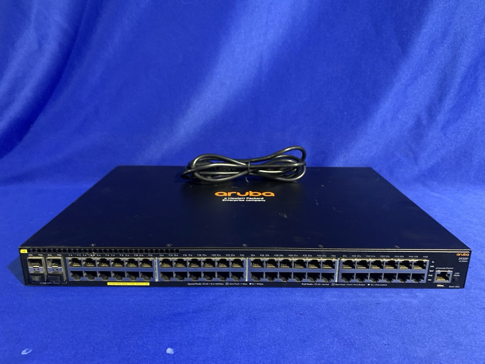 HP Aruba 2930F JL256A 48G POE+ 4SFP Ethernet Switch With Power Cord - Powers On