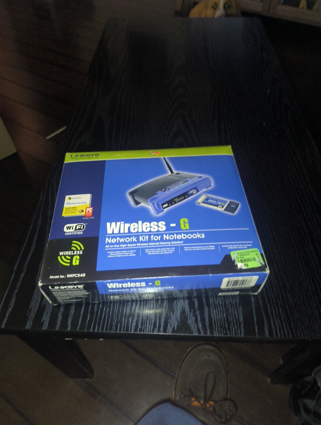 Linksys WKPC54G 54 Mbps 4-Port 10/100 Wireless G Router Notebook Network Card