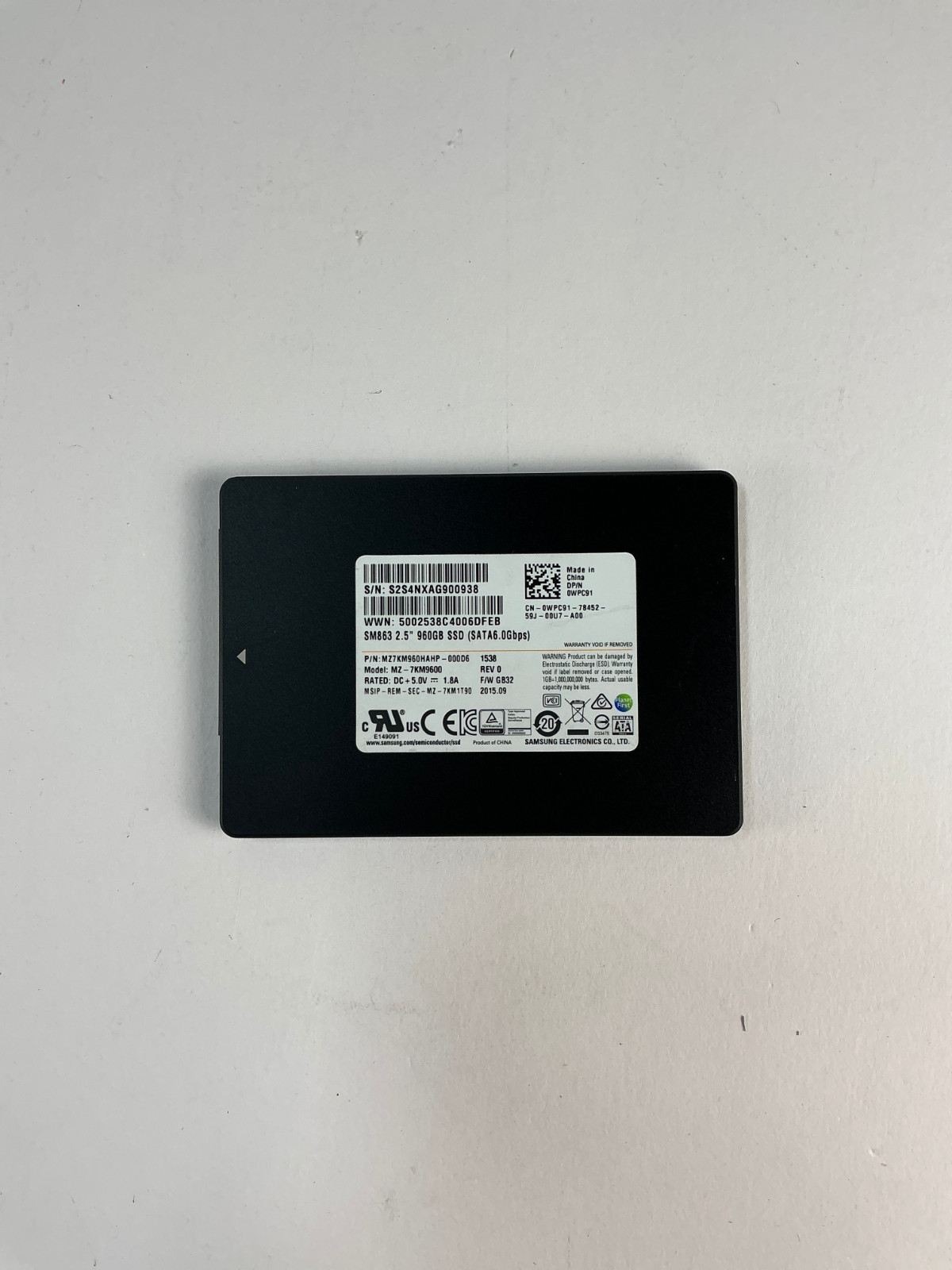 Samsung SM863 Series 960GB SATA 6Gbps 2.5'' Internal SSD MZ-7KM9600