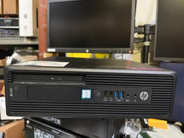 HP Z240 SFF Intel e3 1225 v5 3.30Ghz 16GB 500GB Sata DVDRW Linux