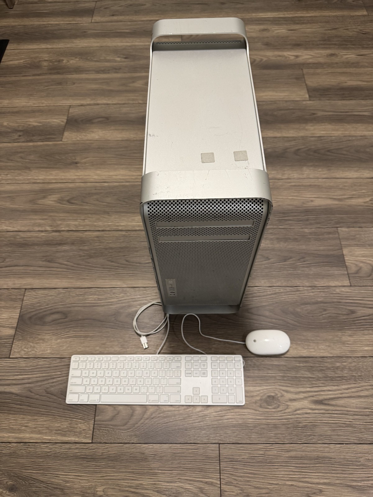 2008 Apple Mac Pro A1186 Dual Intel Xeon E5462 2.8 GHz 8 Core