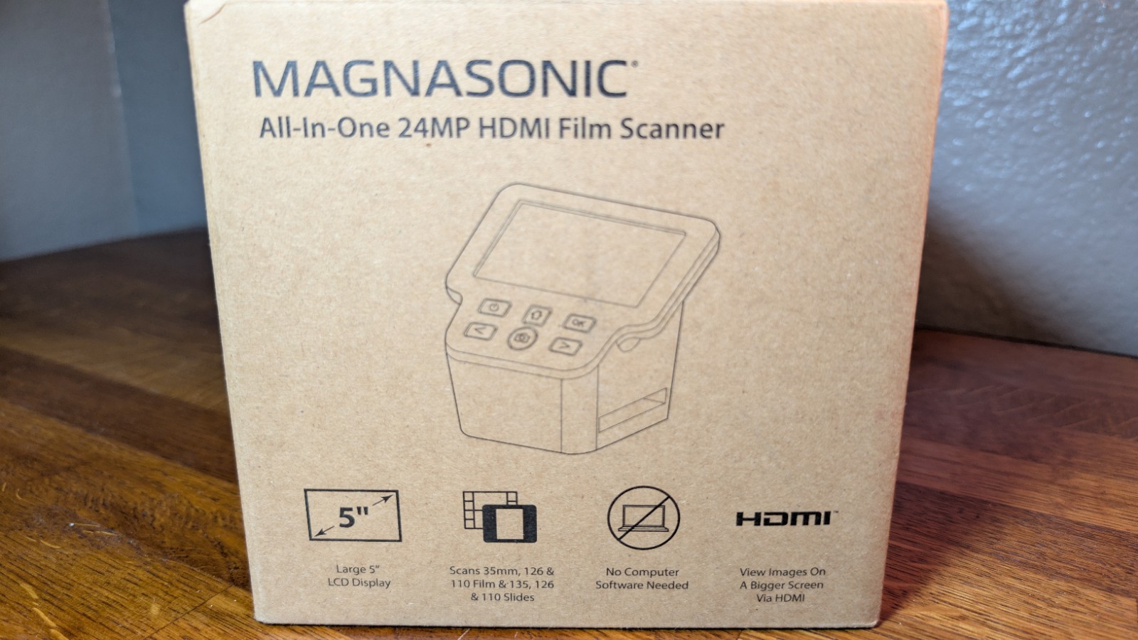 Magnasonic 24MP Film Scanner with 5'' Display Converts Film & Slides into JPEGS