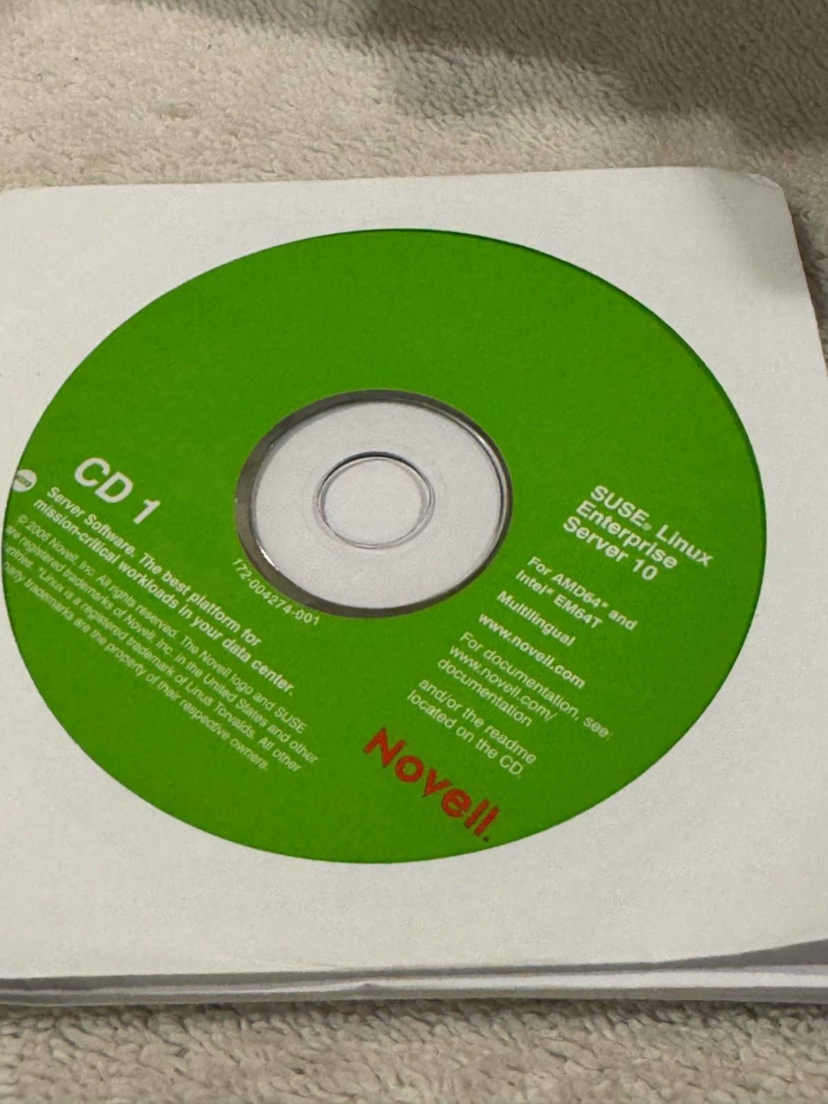 Novell SUSE Linux Enterprise Server 10 For AMD64 & Intel EM64T - 4 CD SET NEW/SE