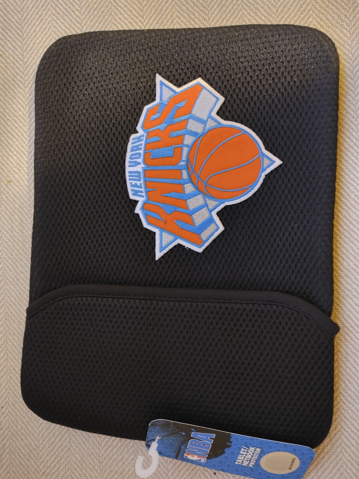 NBA - New York Knicks Ipad Notebook  Tablet Protector Fits 10 inch