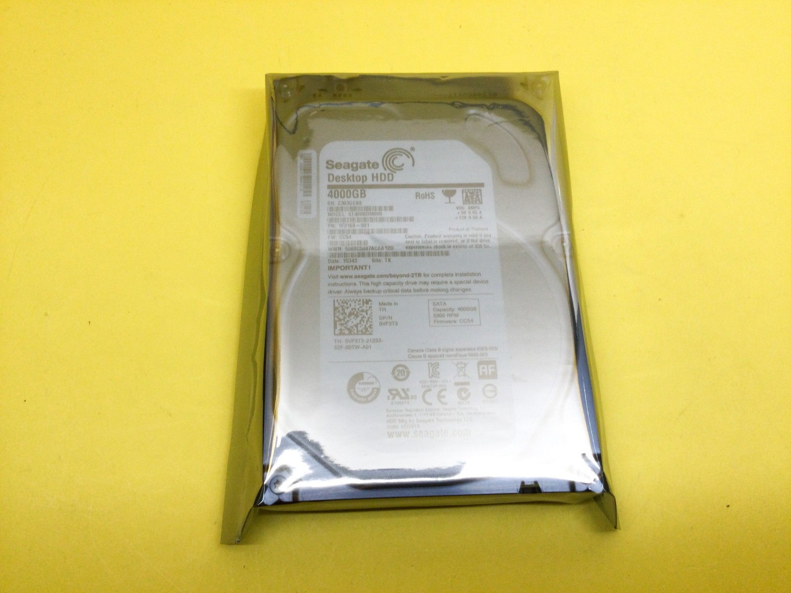 ST4000DM000 Seagate 4TB 5900RPM SATA 6Gb/s 3.5in Desktop HDD DELL VF3T3 New