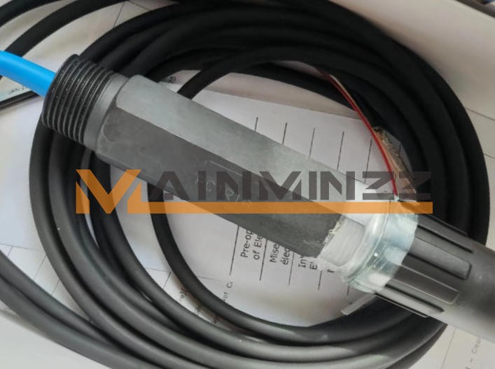 One New HACH PC1R1A PH Electrode fedex or DHL