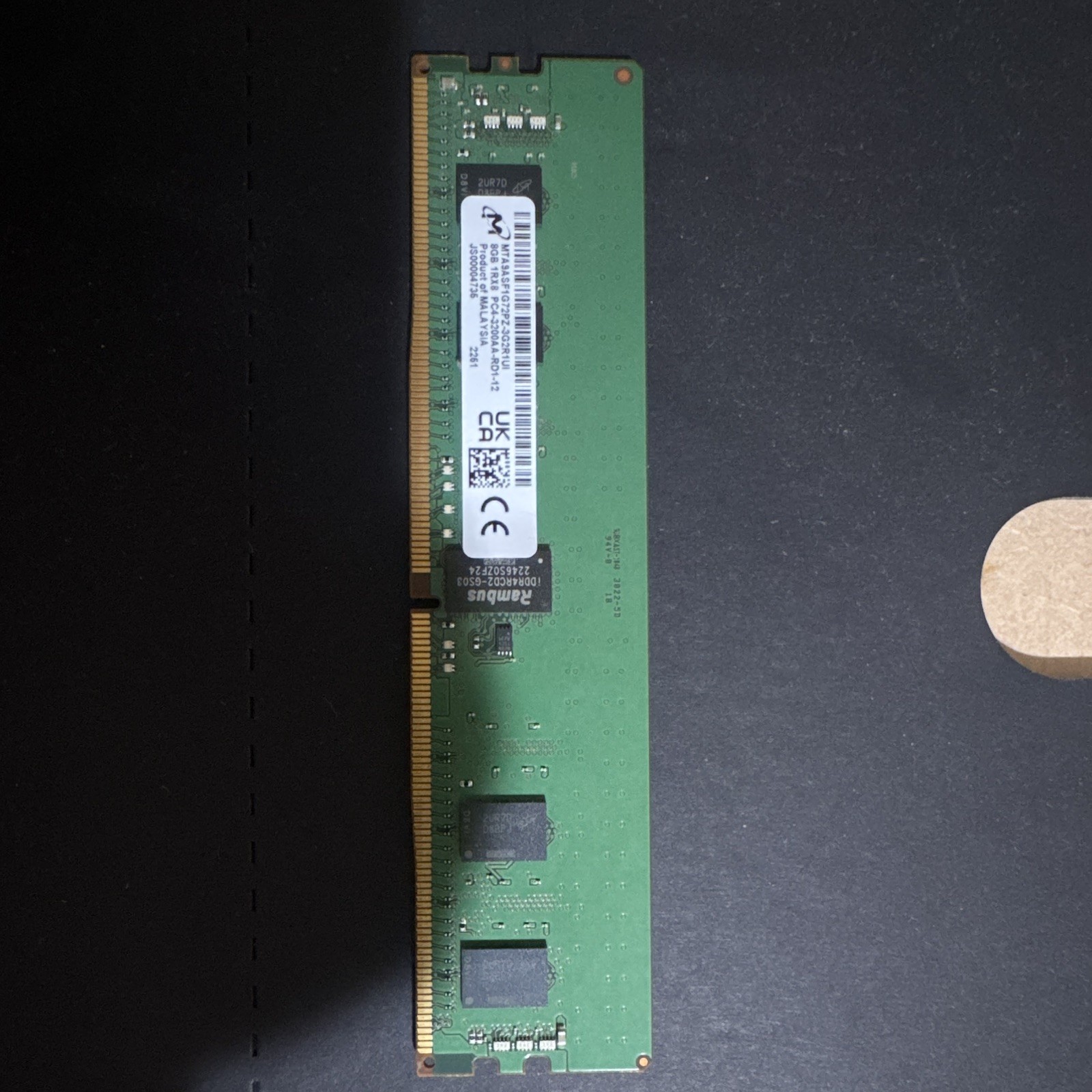 Micron 8GB 1Rx8 PC4-3200AA-RD1-12 ECC Reg Server Memory