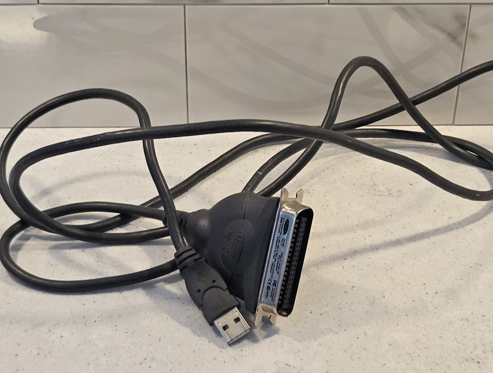 BELKIN F5U002 USB to Parallel Printer Adapter Cable - Works Great
