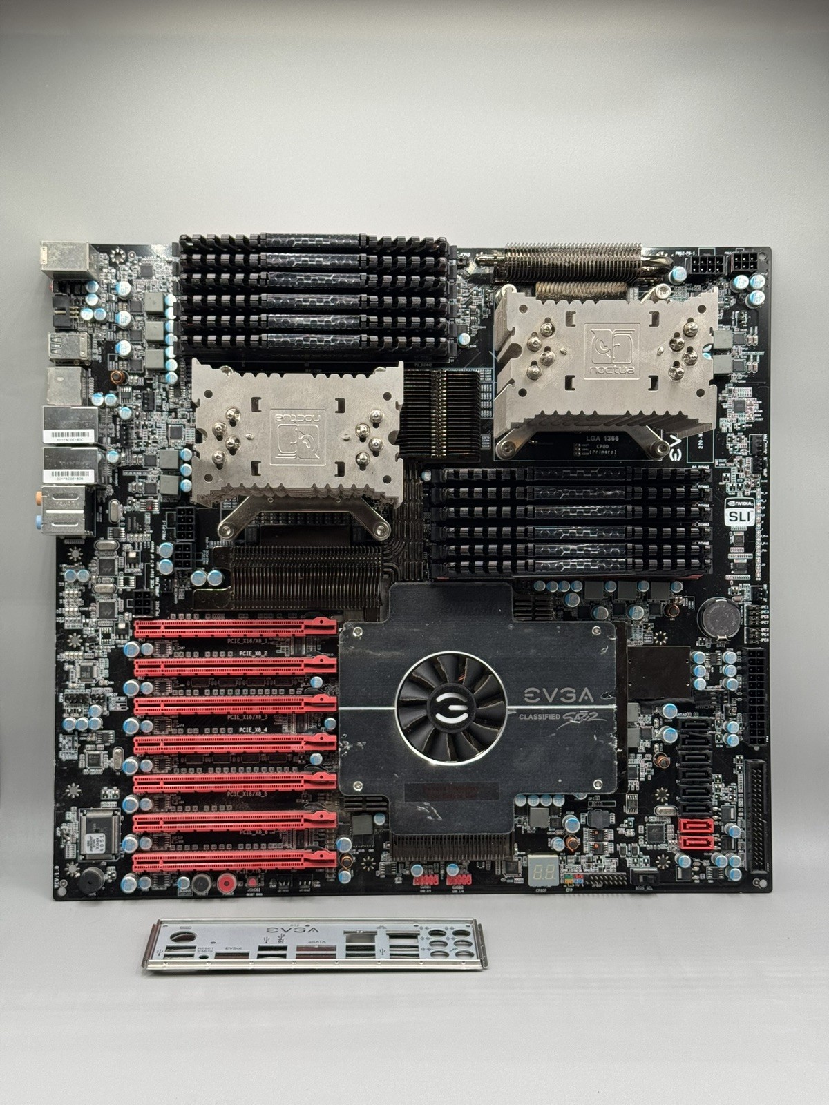 EVGA Classified Super Record 2 (SR-2) + I/O Shield, 48GB RAM, 2x Noctua, 2x CPUs