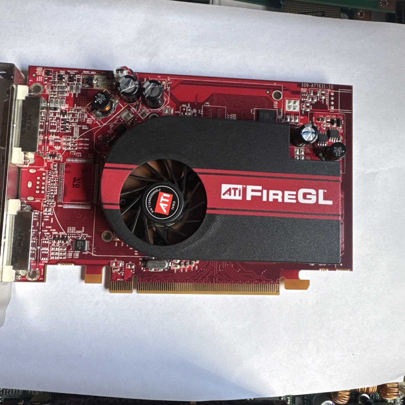  ATI Technologies ATI FireGL V3300 128MB PCIe Video Graphics Card