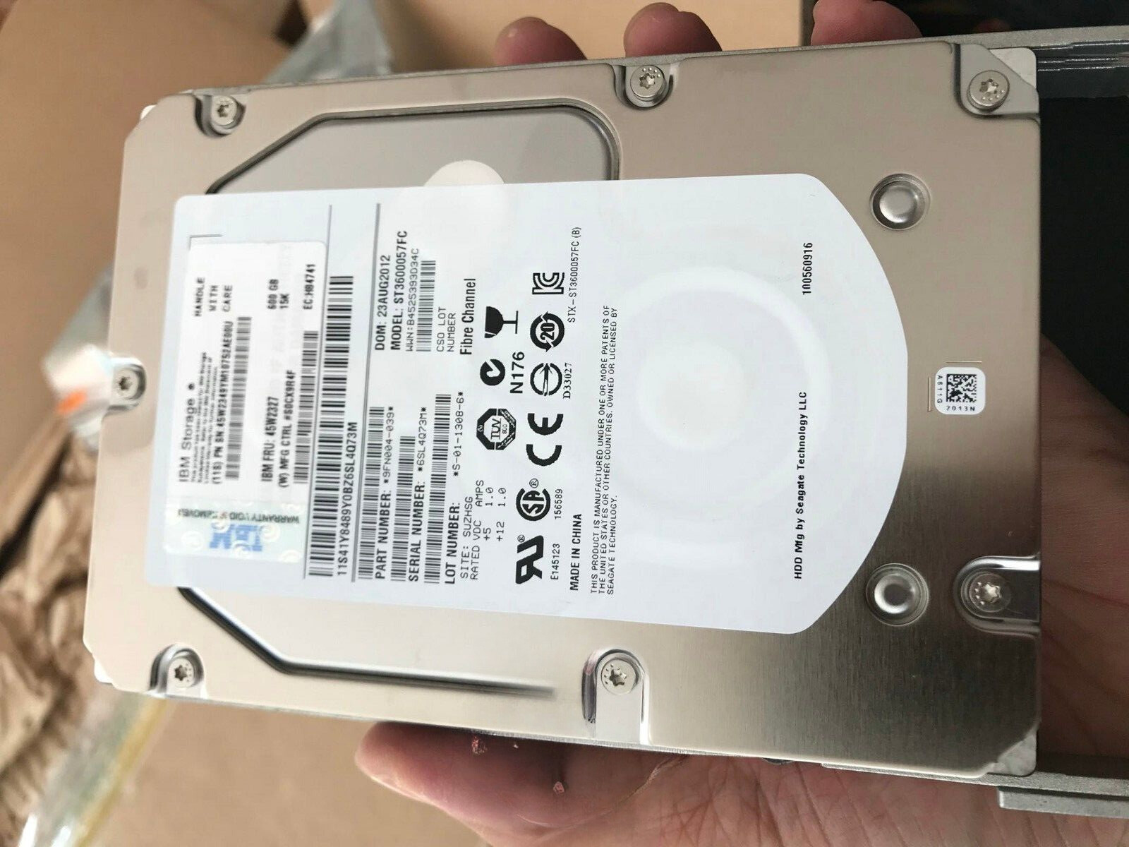 45W2327 45W2349 45W3387 IBM DS8000 8700 600G15K ST3600057FC