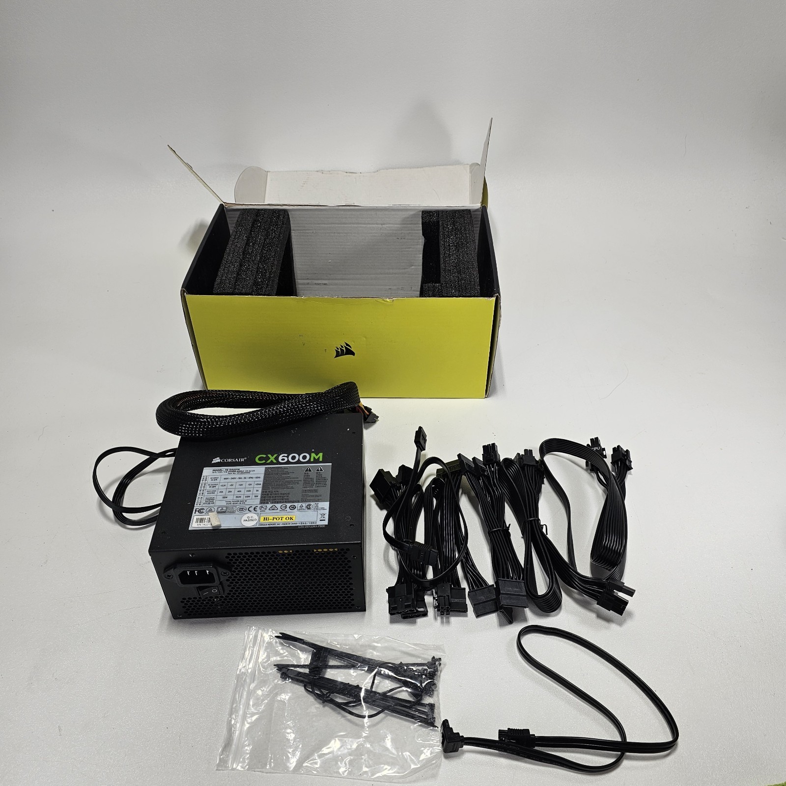 Corsair CX600M 600W Desktop Power Supply Model: 75-002018 MC639