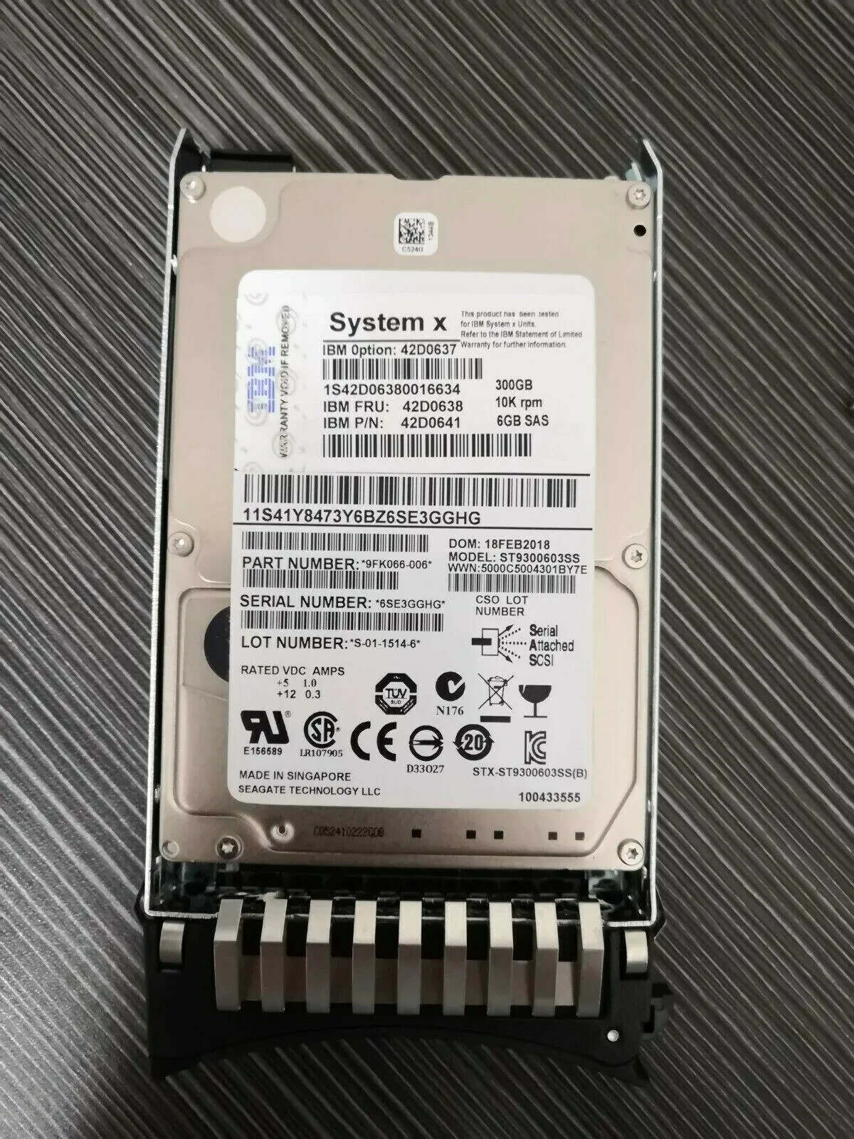 IBM 300 GB 10K RPM 2.5" SAS Hard Drive 42D0637 42D0638 42D0639 42D0641 used