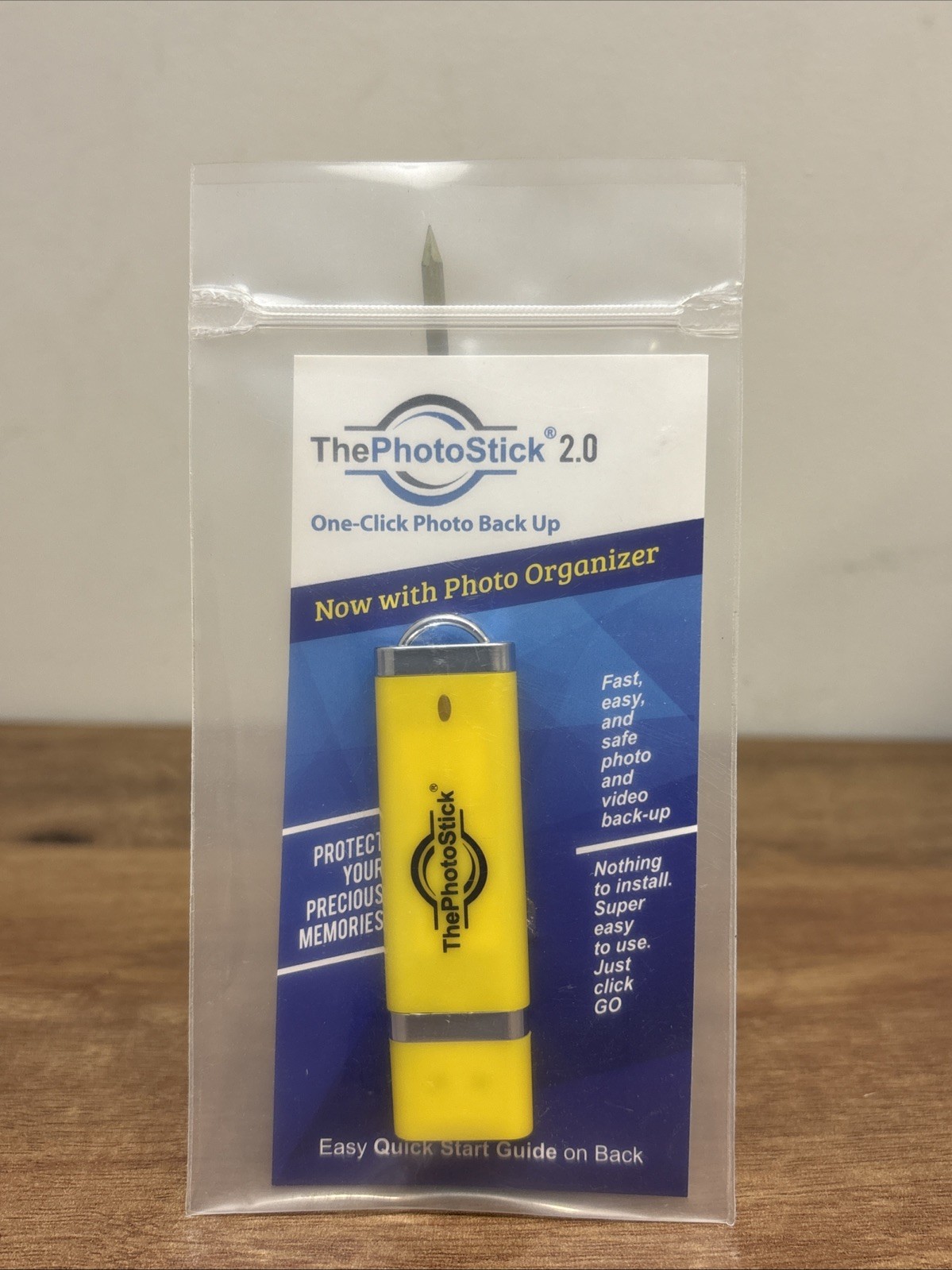 THE PHOTOSTICK OMNI 8 GB ( STICK ONLY )