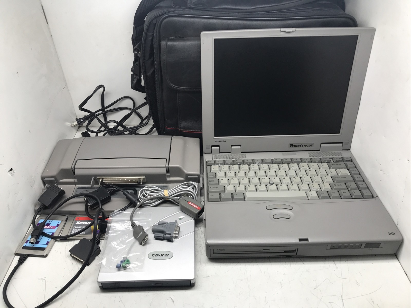 Toshiba TECRA 510CDT Laptop w/ Accessories NO HDD boot to BIOS *Read Description