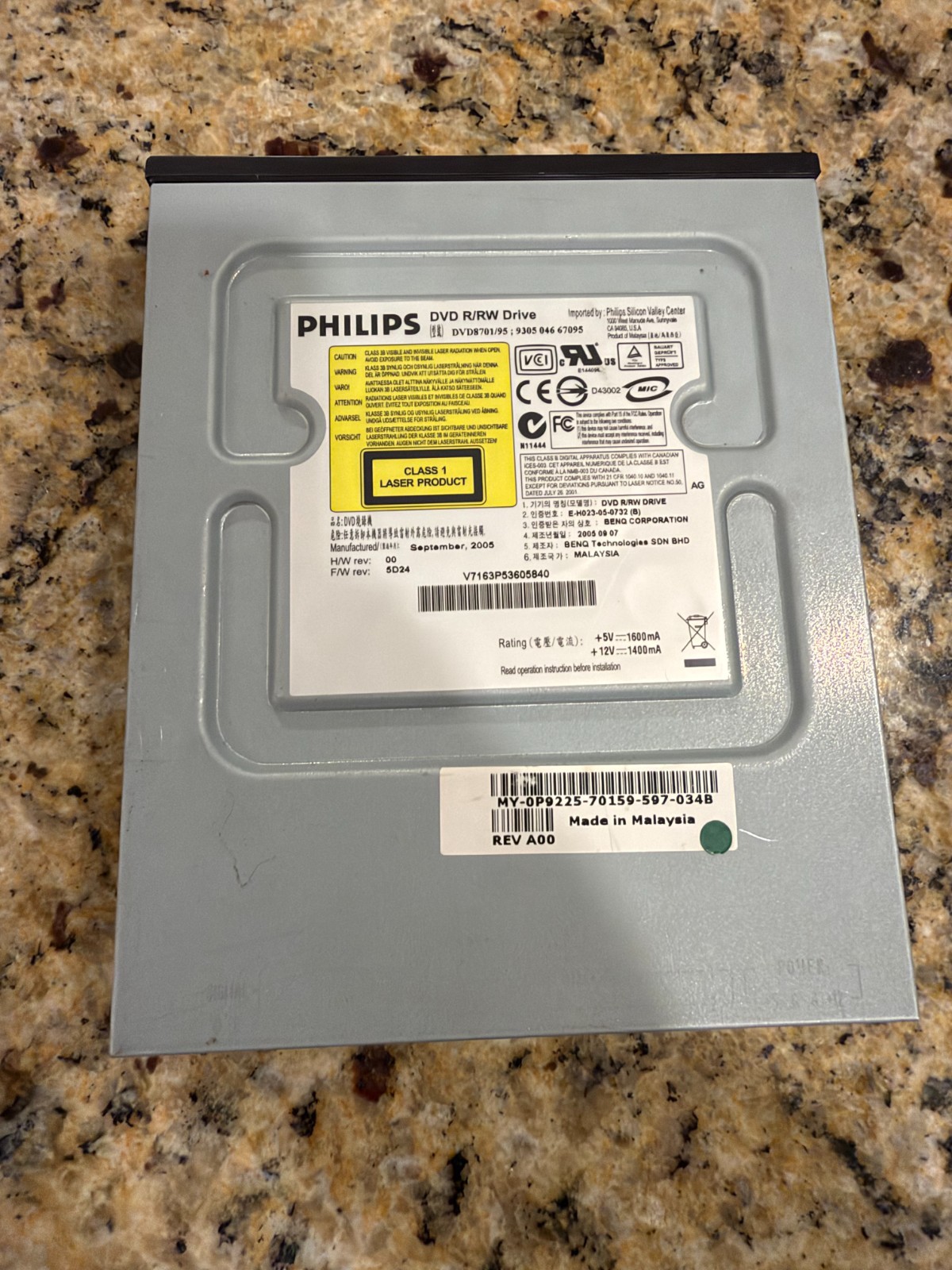 Philips DVD8701/95 DVD R/RW Internal IDE PATA Drive Dell 0P9225 Untested