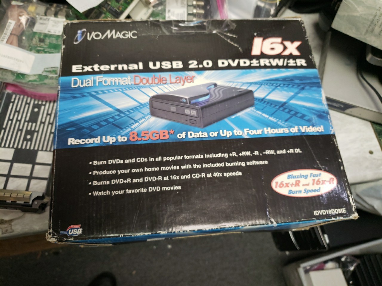 I/O Magic DVD RW+/R+ 16x +R/-R Duo format Double layered usb 2.0  