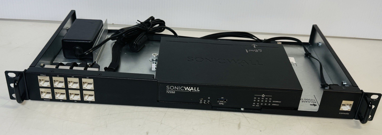 SonicWall TZ350 Network Security Appliance with Power Adapter