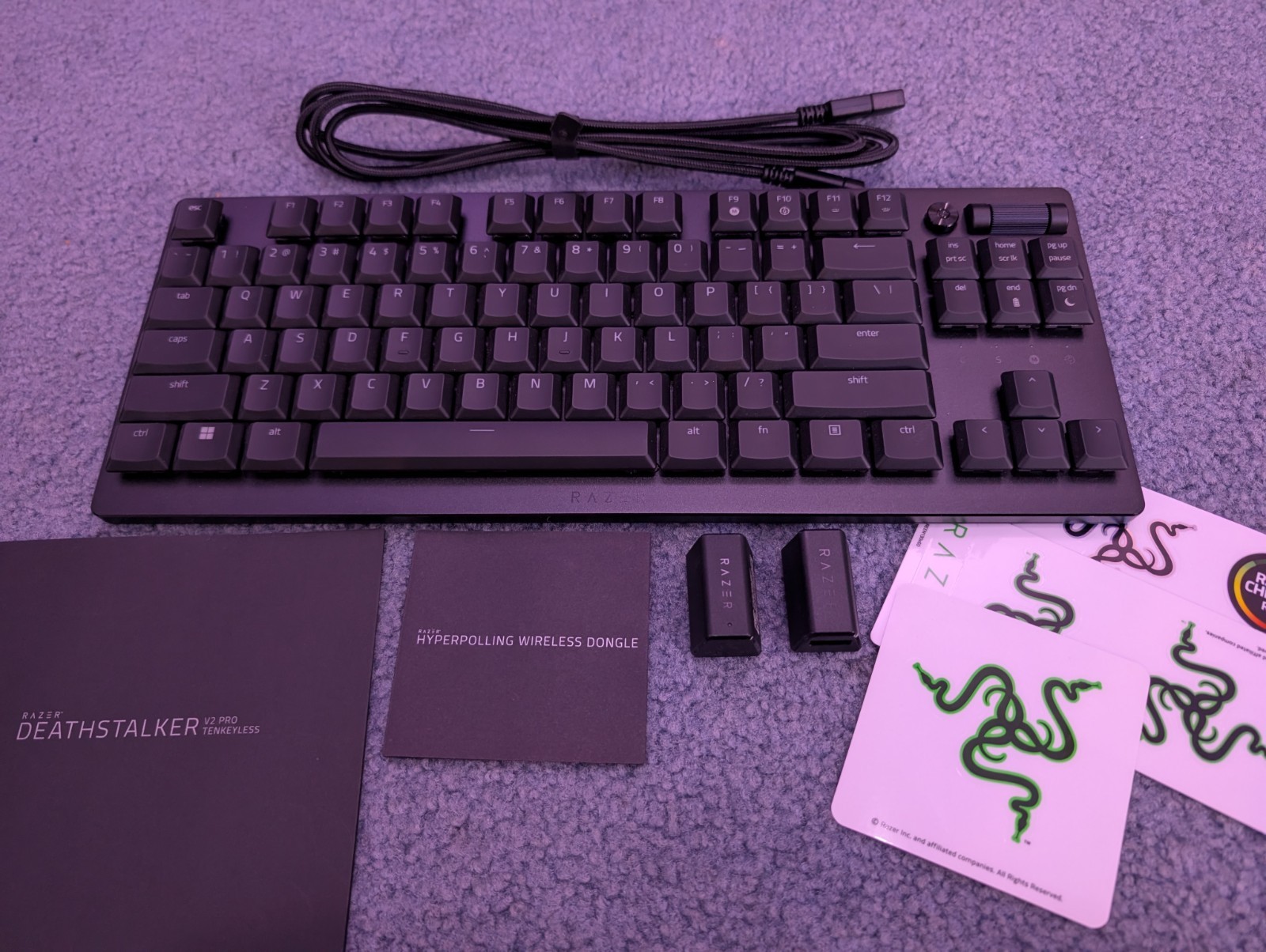 Razer DeathStalker V2 Pro Tenkeyless Wireless Keyboard - Linear Optical Switch