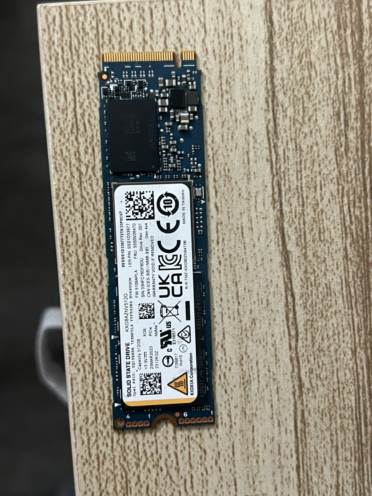 NEW Toshiba KIOXIA XG8 Series KXG8AZNV512G V2 512 GB M.2 2280 NVMe PCIe 4.0 SSD