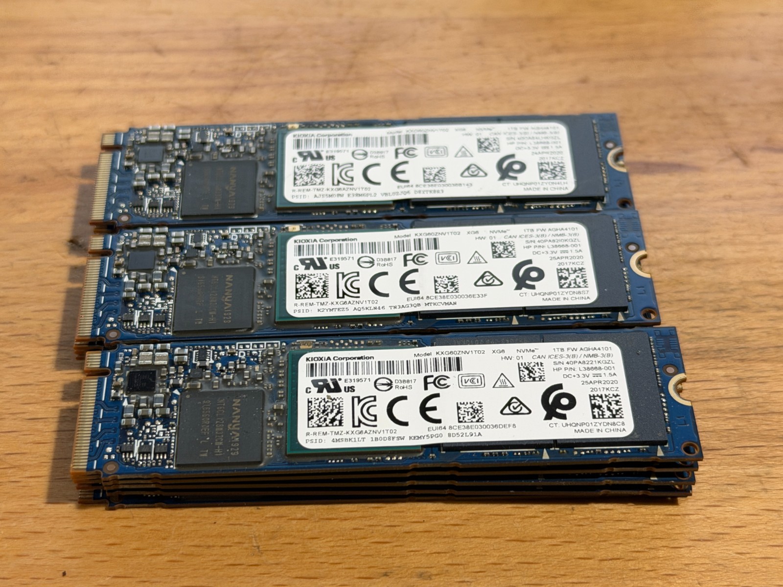 ** BULK LOT of 5 ** KIOXIA Corp. 1TB SSD M.2 Laptop NVMe KXG60ZNV1T02 GEN 3x4