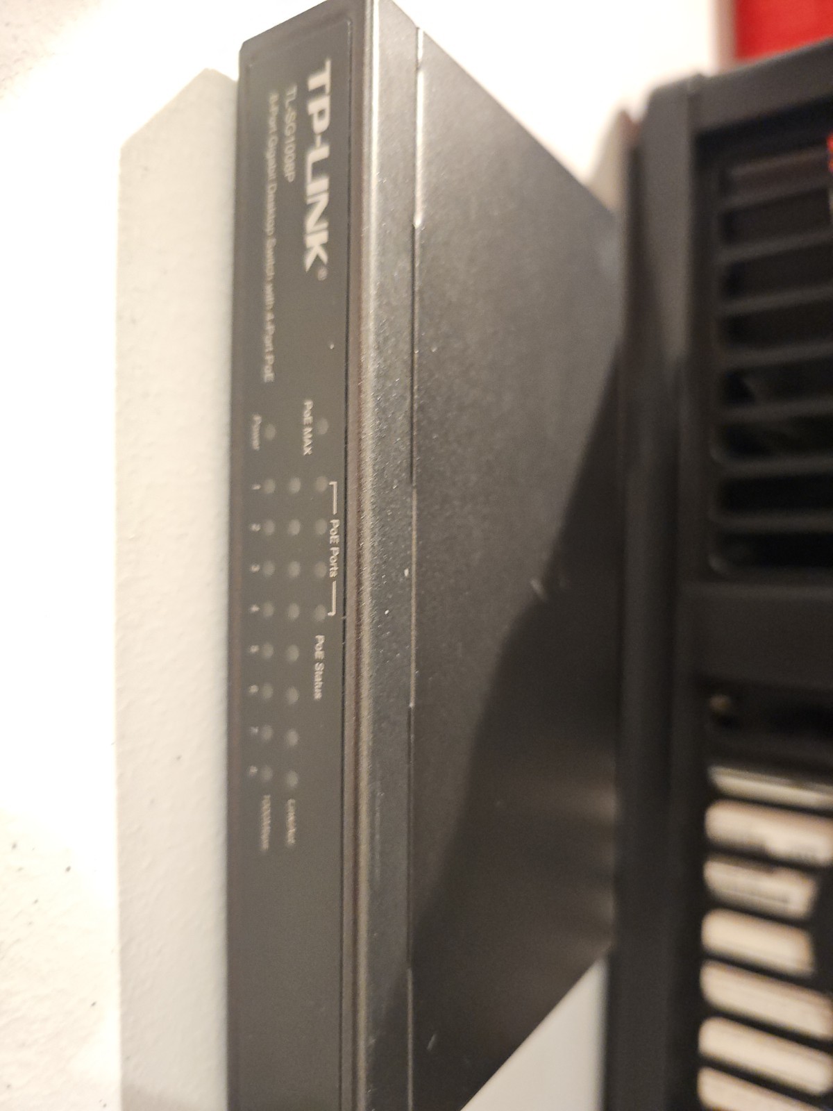 TP-LINK Technologies TP-Link (TL-SF1008P) 8-Ports External Switch Managed
