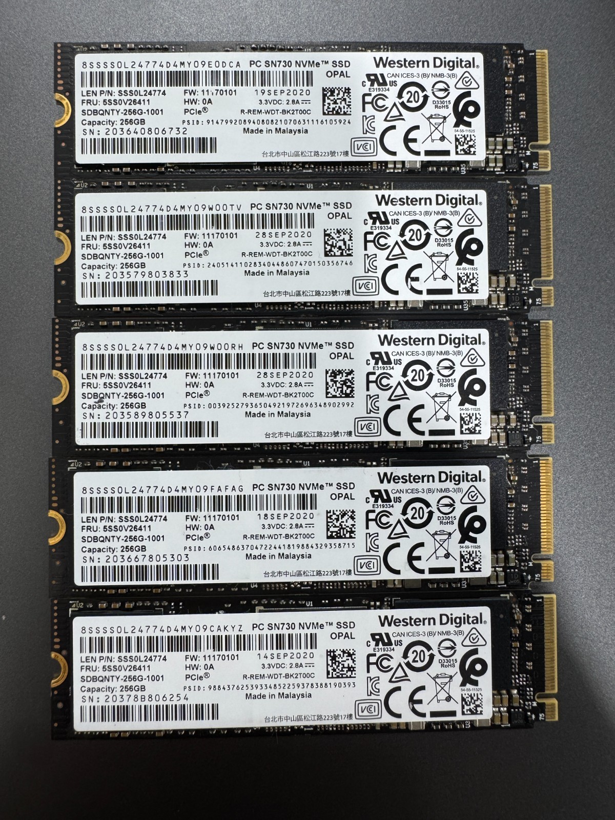 Lot of 5 Western Digital PC SN730 NVMe 256GB M.2 PCIe SSD Solid State Drives
