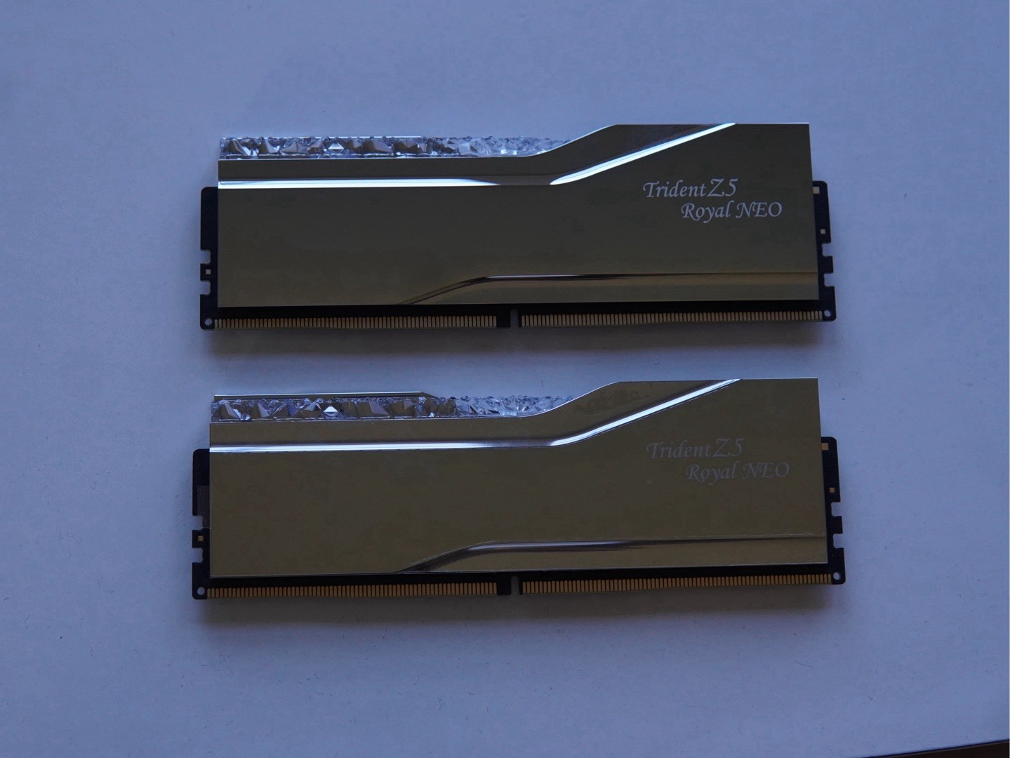 G.Skill Trident Z5 Royal Neo 32GB (2x16GB) RAM DDR5 6000MHz Cl26-36-36-96..