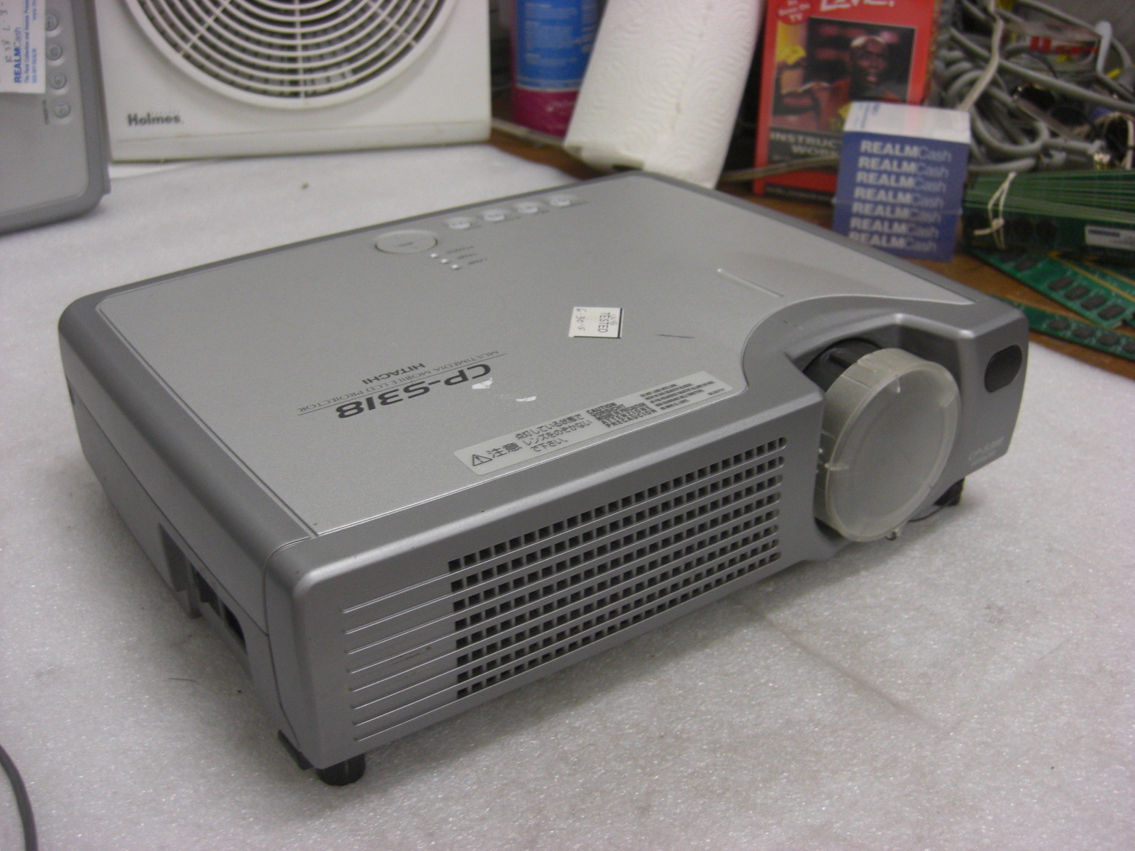 Hitachi cp-s318 cp-s318t multimedia mobile lcd projector    no lamp
