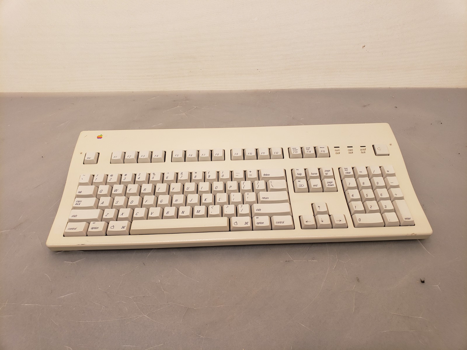 Vintage 1990 Apple Macintosh Extended Mechanical Keyboard II M3501 Nice No Cable