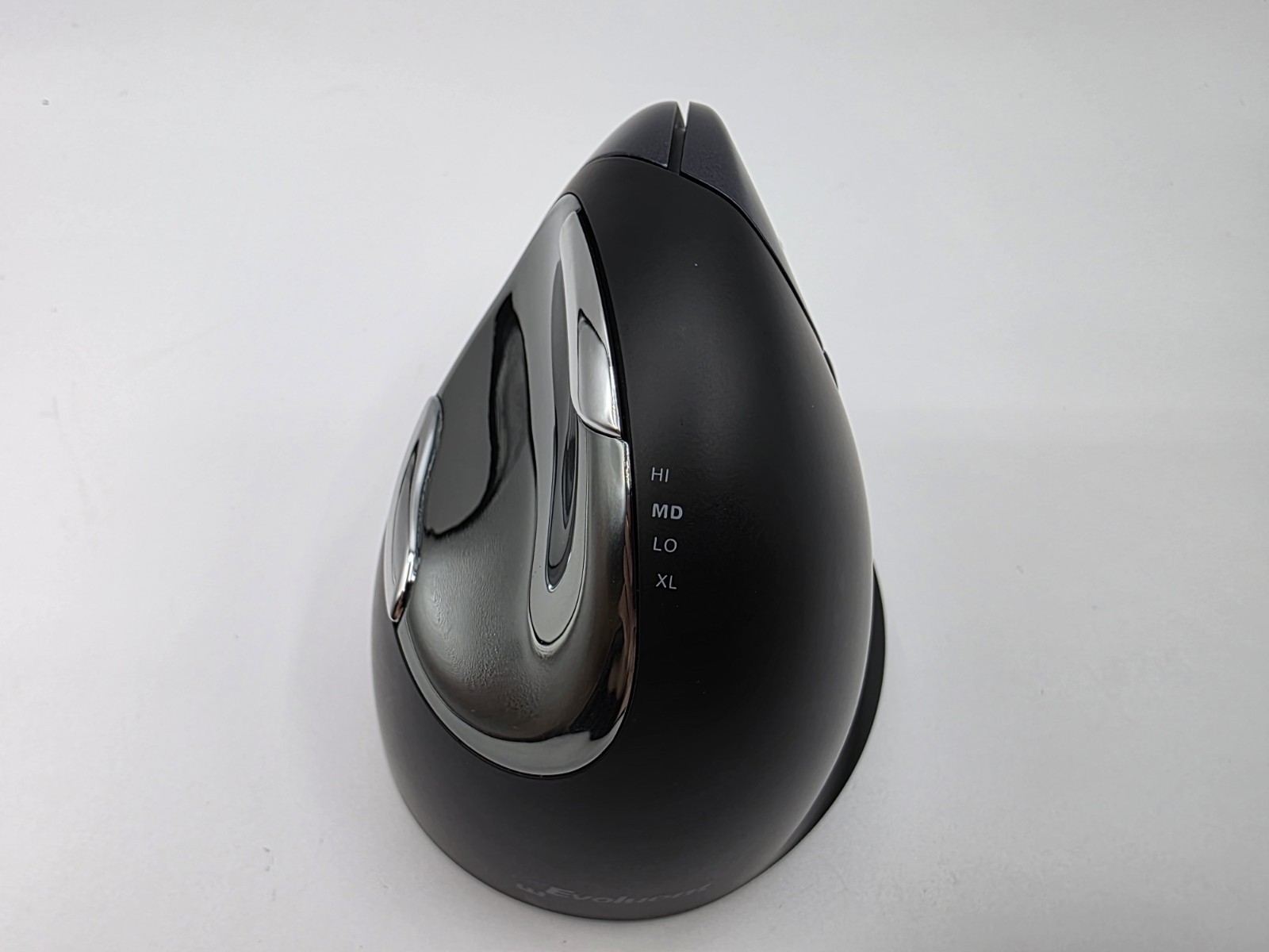 Evoluent VM4RW Vertical Mouse 4 Right Hand Ergonomic Mouse Wireless W/ Dongle