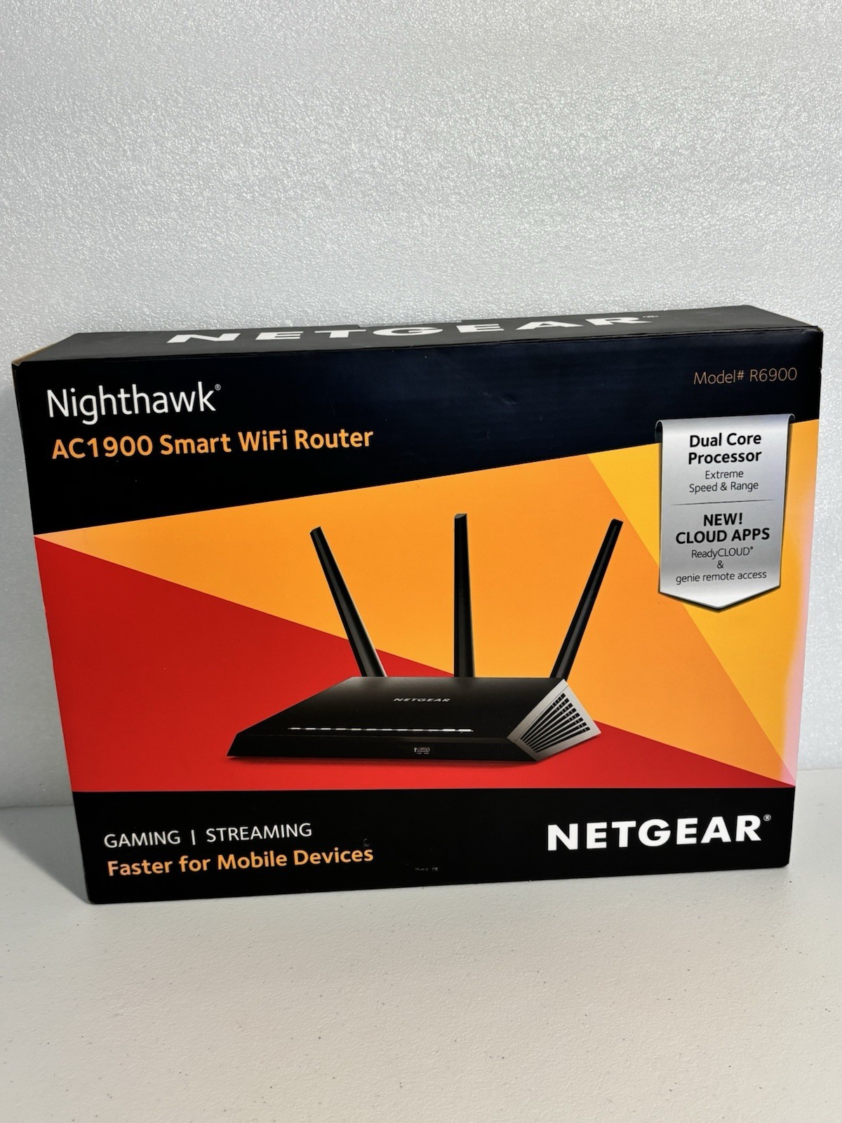 New/Sealed NETGEAR R6900 Nighthawk AC1900 Smart WiFi Router