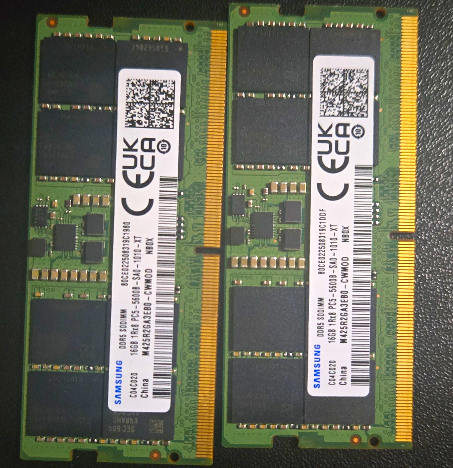 Samsung 32GB (2x16GB) DDR5-5600 PC5-5600B 262-Pin SO-DIMM Non-ECC