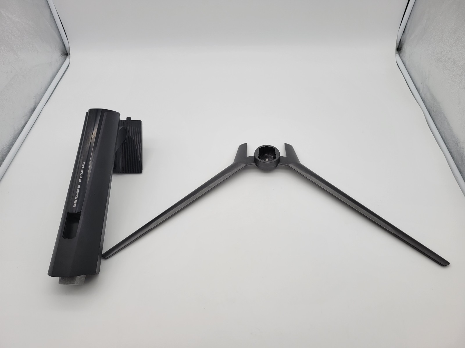 MSI Monitor Stand for MPG 491CQP QD-OLED 49" Curved Gaming Monitor