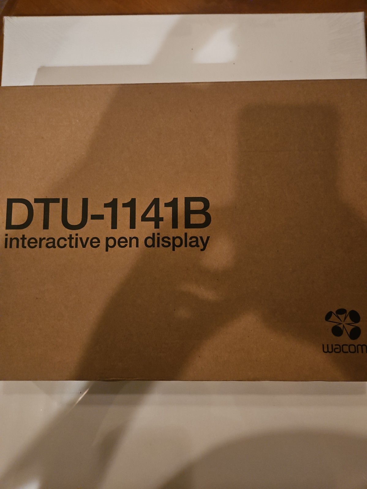 DISCOUNT: NEW Wacom Interactive Pen Display DTU-1141B 10.1" Full HD Digitizer 