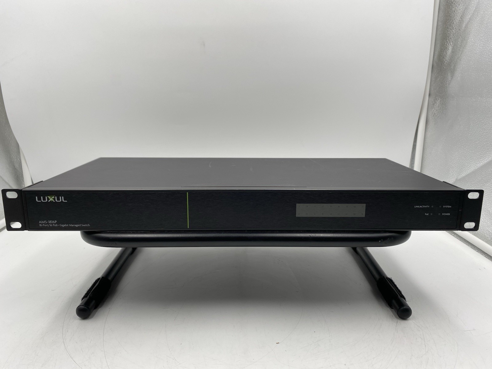 Luxul AMS-1816P  18-Port/ 16 PoE+ Gigabit Managed Switch
