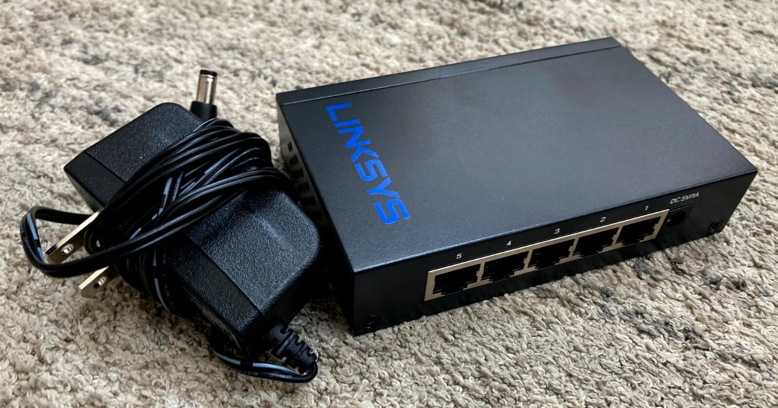 Linksys SE3005 V2 5-Port Gigabit Ethernet Switch